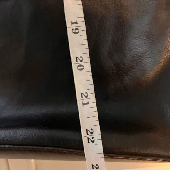 Etienne Aigner Black Leather Bag - Picture 13 of 13